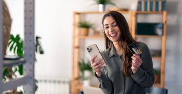 IZOTM Financial Cloud