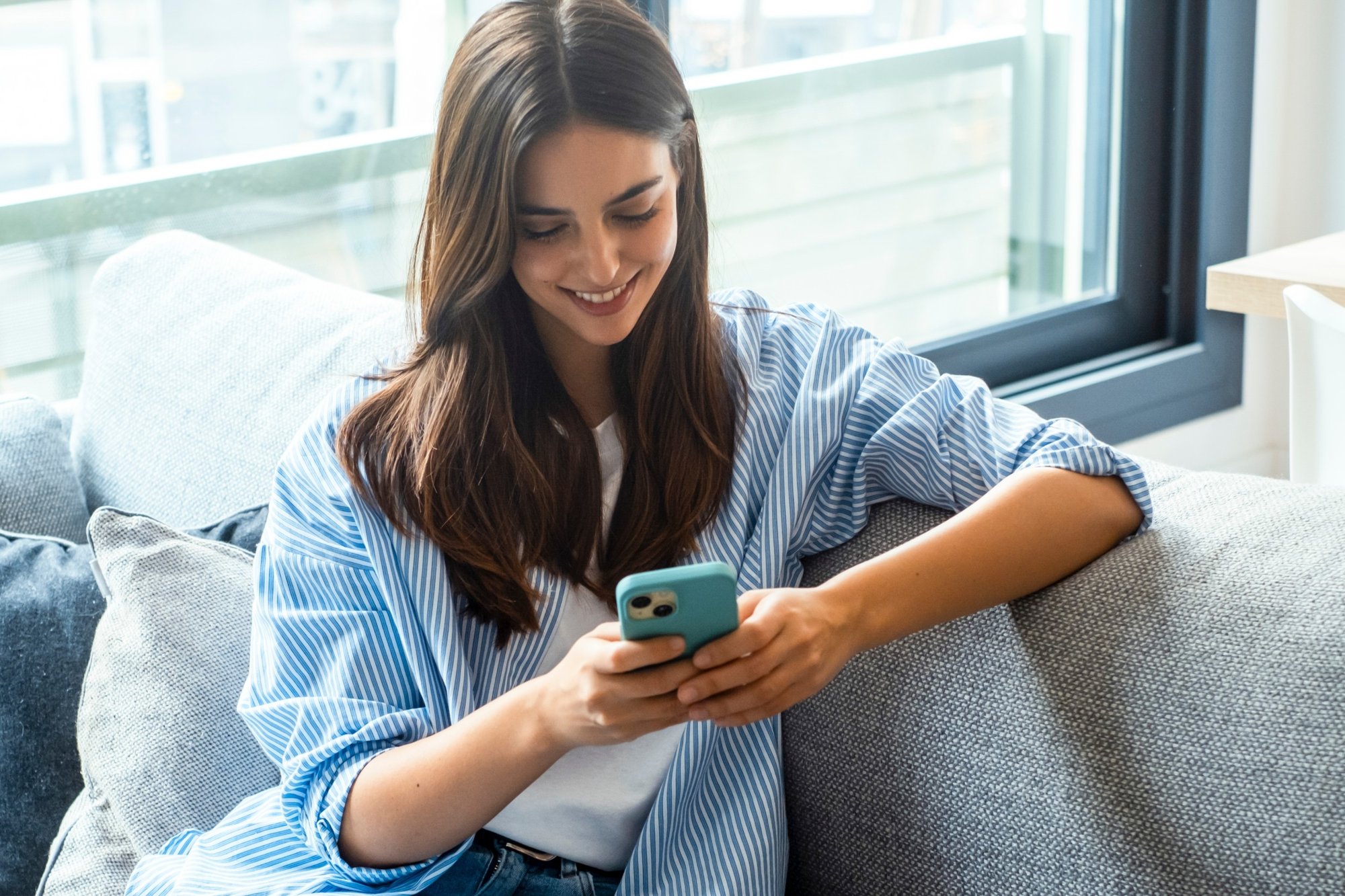 Receive and respond to incoming text messages